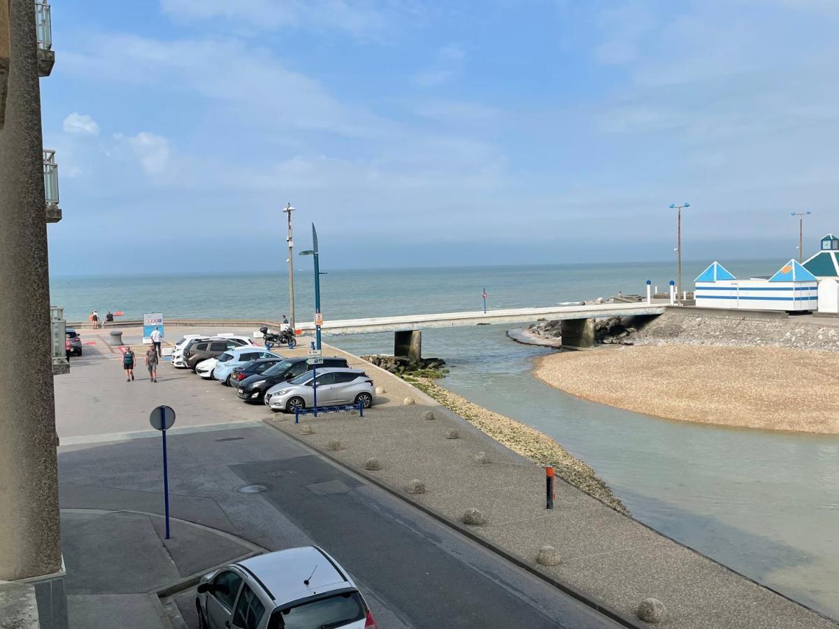 Appartement Wimereux "Les Pieds Dans L'Eau", Parking, Wifi Екстериор снимка
